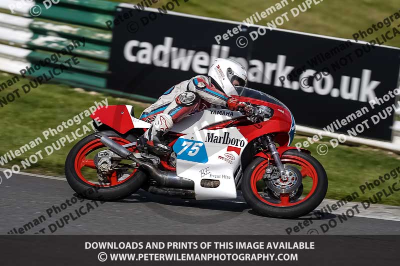 cadwell no limits trackday;cadwell park;cadwell park photographs;cadwell trackday photographs;enduro digital images;event digital images;eventdigitalimages;no limits trackdays;peter wileman photography;racing digital images;trackday digital images;trackday photos